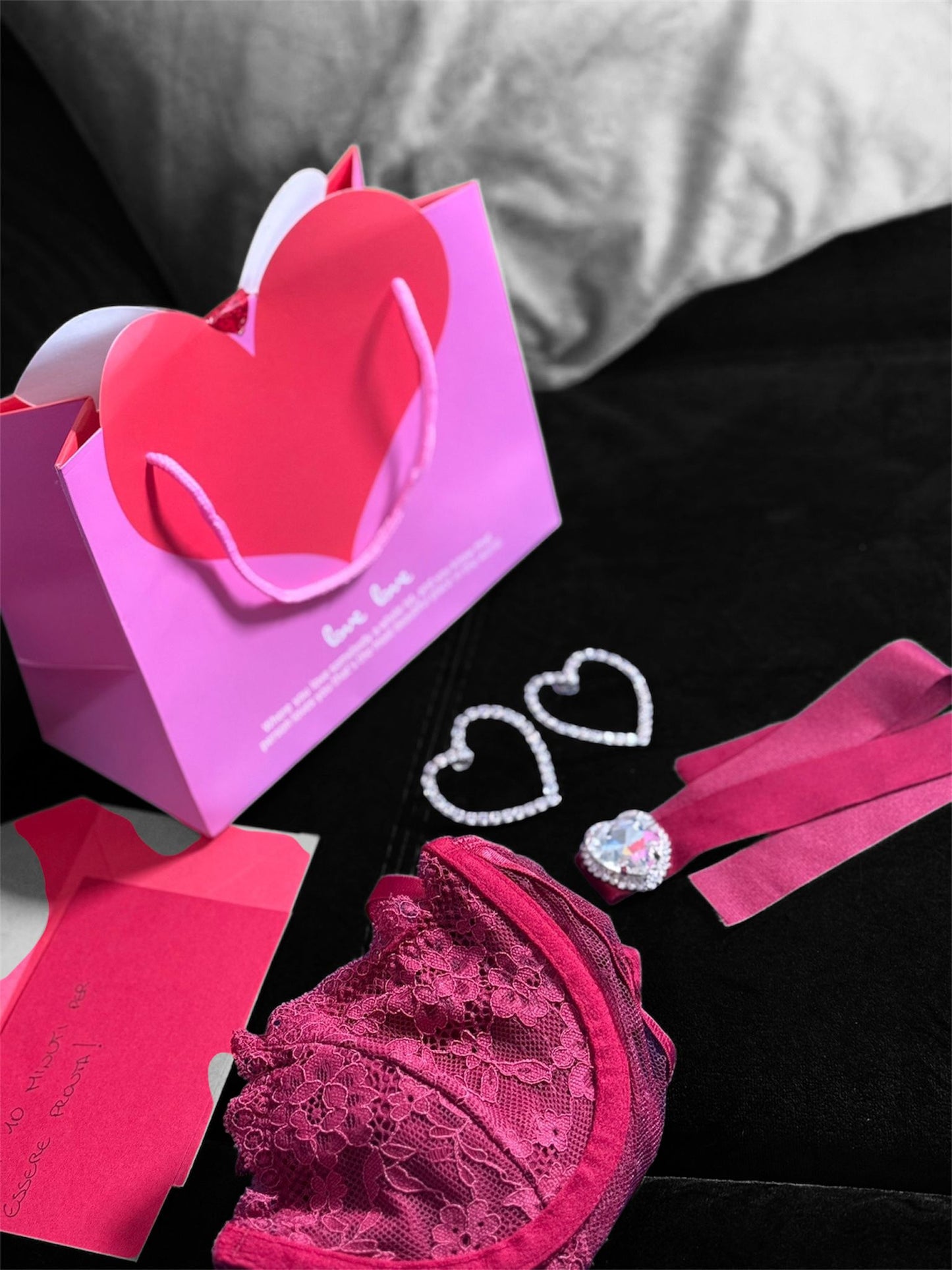 Bag AMOUR , body con Ciocher  e orecchini