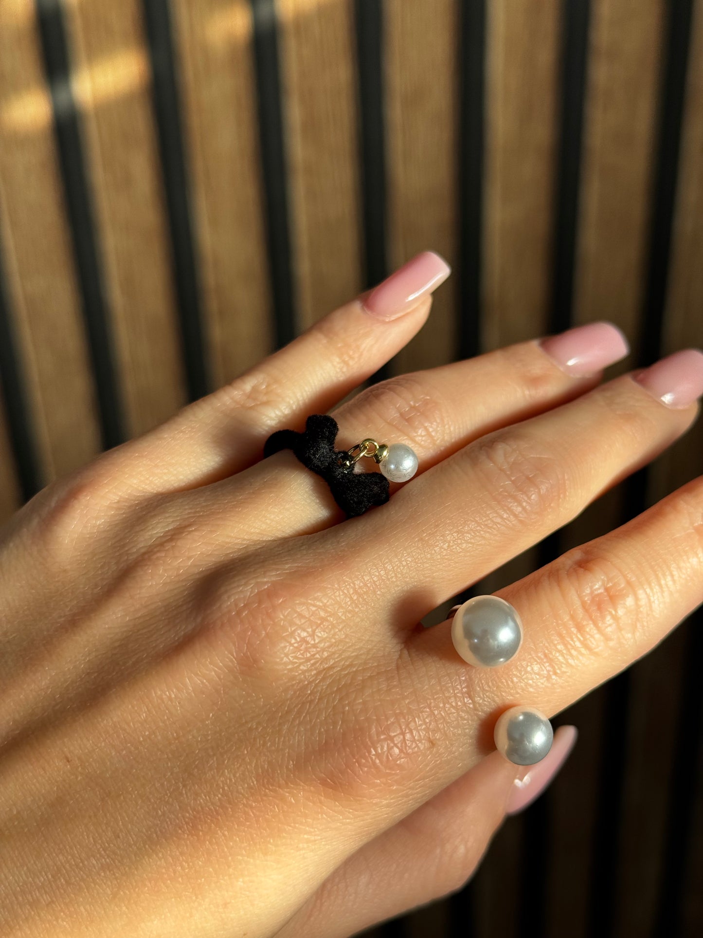 Anello fiocchetto perline