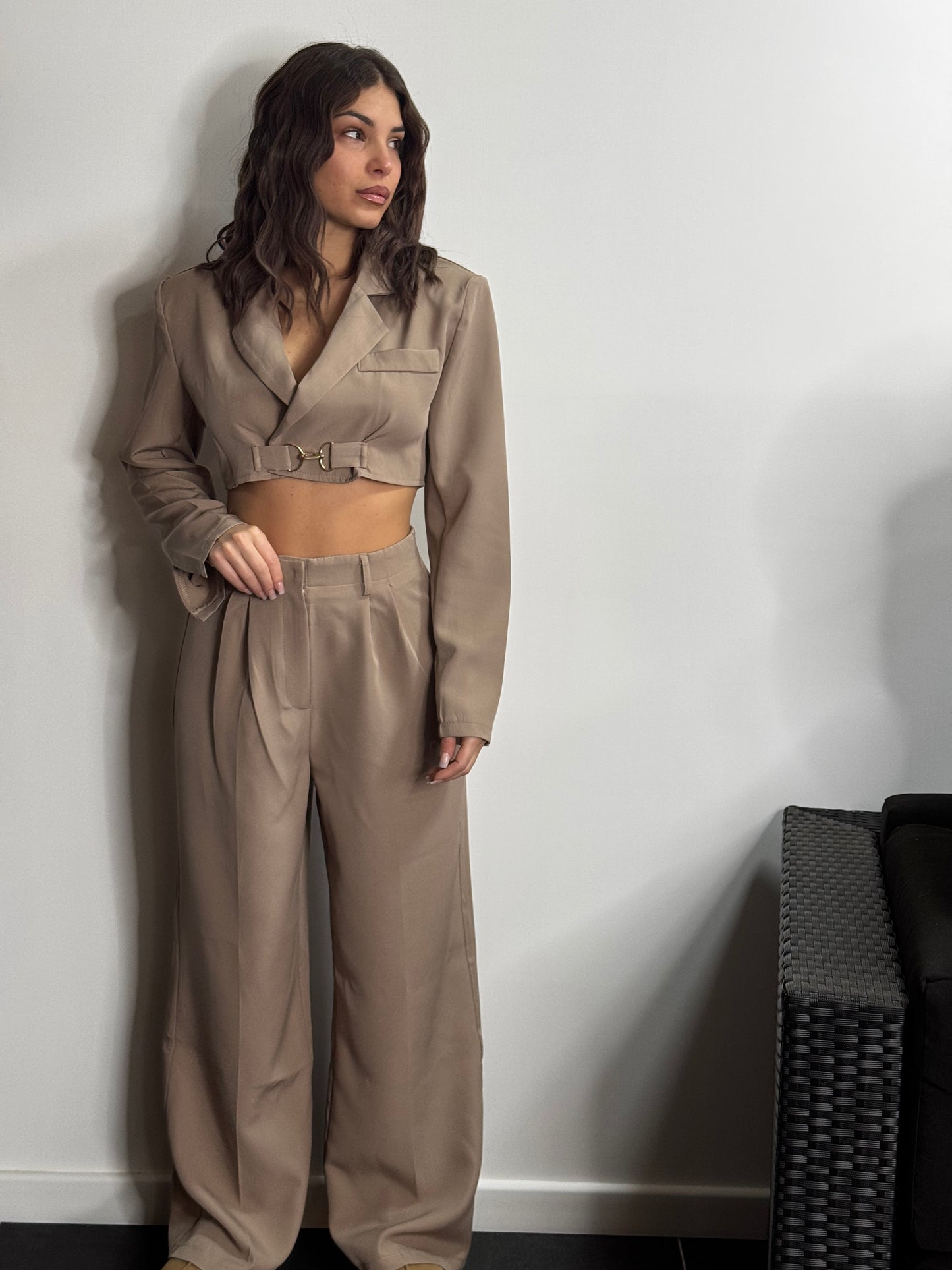 Set con giacca spalline crop